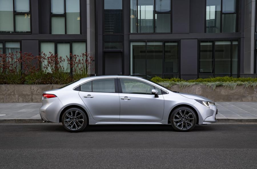 Toyota Corolla ZR Sedan 2019 года  (AU) (фото 8 из 15)